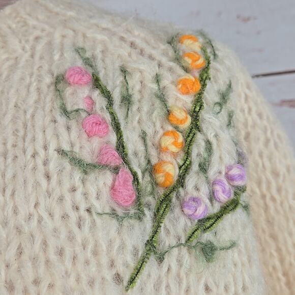 Vintage Blairmoore Wool Mohair Cardigan Embroidered Cream Size Large - Picture 5 of 6